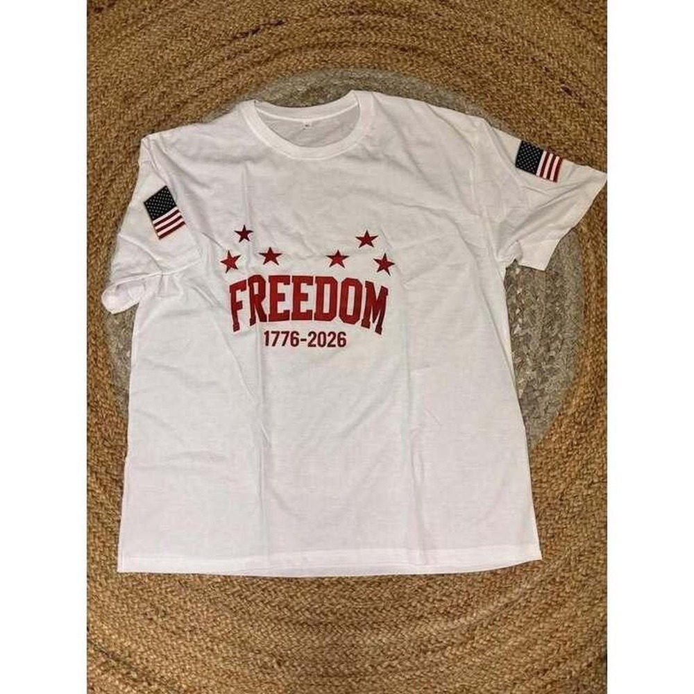 Freedom 1776-2026 Patriotic White T-Shirt Mens XL American Flag Sleeves Stars